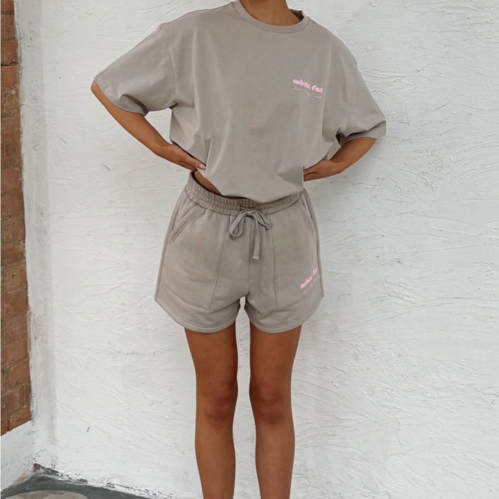 white fox boutique lounge shorts